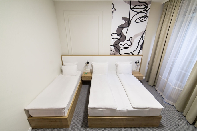 Imagen de la habitación del Hotel HOTEL SAHAT. Foto 9