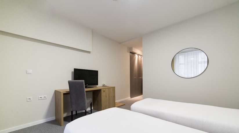 Imagen de la habitación del Hotel HOTEL SAHAT. Foto 12