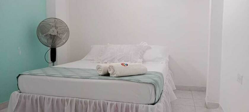 Imagen de la habitación del Hotel HOTEL SAN MARINO. Foto 12