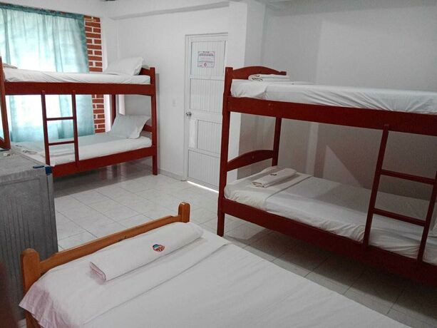 Imagen de la habitación del Hotel HOTEL SAN MARINO. Foto 17