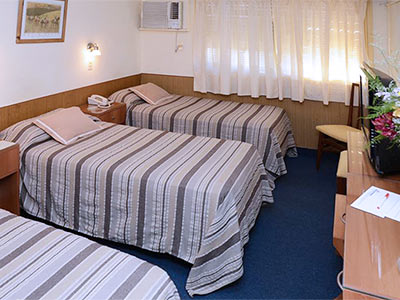 Imagen de la habitación del Hotel HOTEL SAN MART&Iacute;N. Foto 4