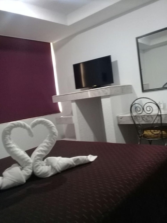 Imagen de la habitación del Hotel HOTEL SANTIAGO, Centro Hist&oacute;rico de Puebla. Foto 4