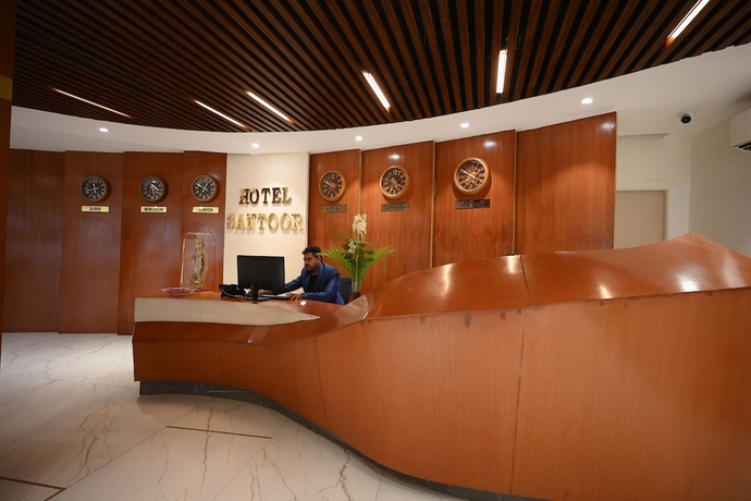 Imagen de los interiores del Hotel HOTEL SANTOOR. Foto 15