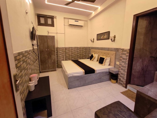 Imagen de la habitación del Hotel HOTEL SARWAN. Foto 5