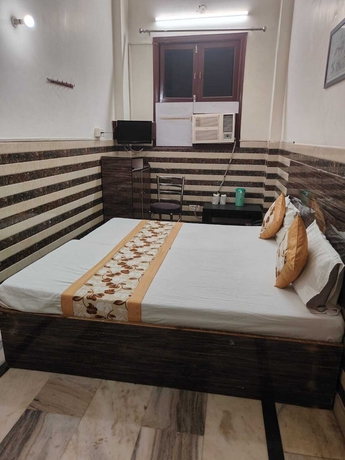 Imagen de la habitación del Hotel HOTEL SARWAN. Foto 9