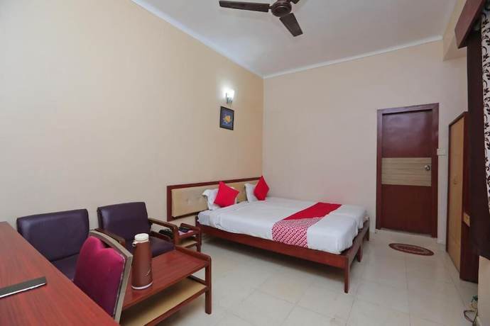 Imagen de la habitación del Hotel HOTEL SATKAR. Foto 5