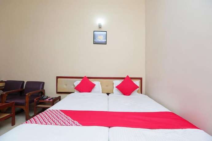 Imagen de la habitación del Hotel HOTEL SATKAR. Foto 7