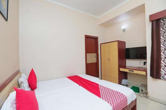Imagen de la habitación del Hotel HOTEL SATKAR. Foto 8