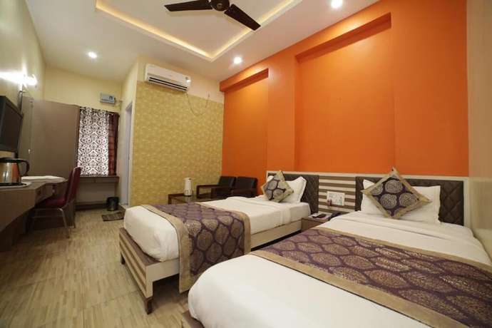 Imagen de la habitación del Hotel HOTEL SATKAR. Foto 12