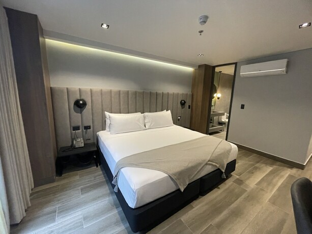 Imagen de la habitación del Hotel HOTEL SELIS. Foto 15