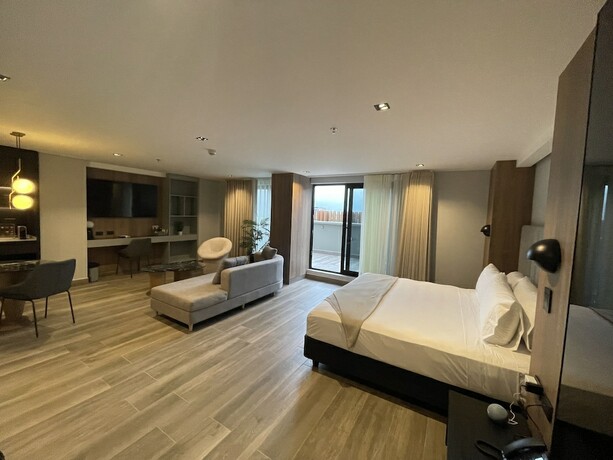 Imagen de la habitación del Hotel HOTEL SELIS. Foto 17