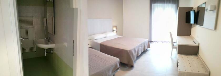 Imagen de la habitación del Hotel HOTEL SETTIBI. Foto 18