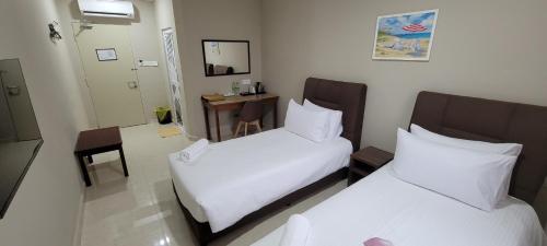 Imagen general del Hotel HOTEL SHAFURA 3. Foto 9