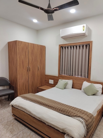 Imagen de la habitación del Hotel HOTEL SHAHI PALACE. Foto 4