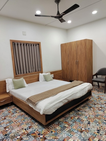 Imagen de la habitación del Hotel HOTEL SHAHI PALACE. Foto 8