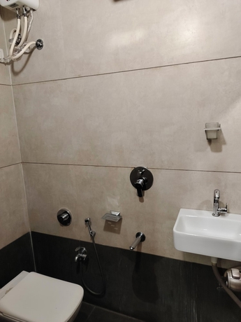 Imagen de la habitación del Hotel HOTEL SHAHI PALACE. Foto 15