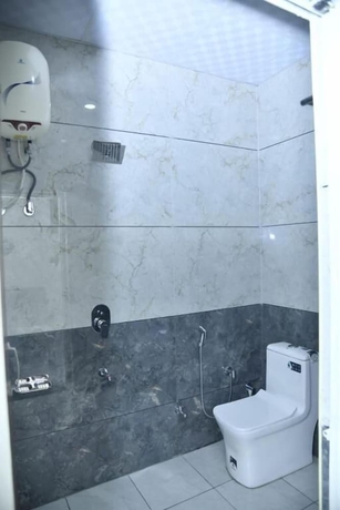 Imagen de la habitación del Hotel HOTEL SHIVANSH. Foto 9