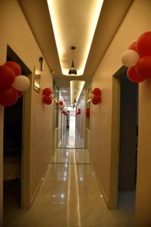 Imagen de los interiores del Hotel HOTEL SHIVANSH. Foto 11