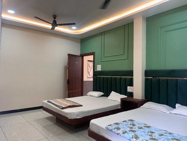 Imagen de la habitación del Hotel HOTEL SHREE GAJANAND PALACE. Foto 7
