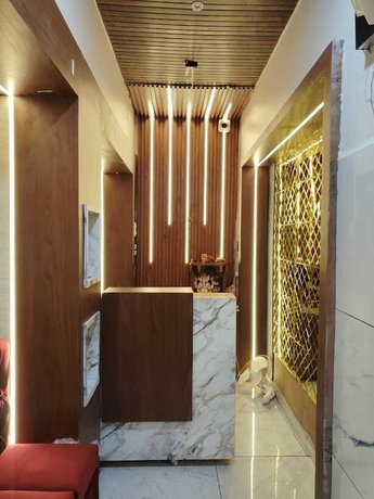 Imagen de los interiores del Hotel HOTEL SHREE GAJANAND PALACE. Foto 15