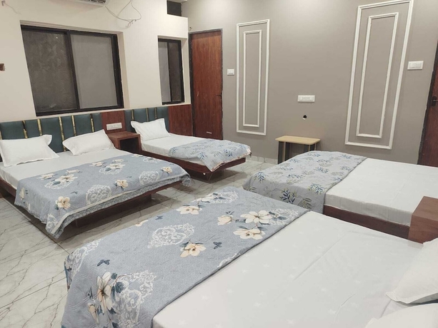 Imagen de la habitación del Hotel HOTEL SHREE GAJANAND PALACE. Foto 11