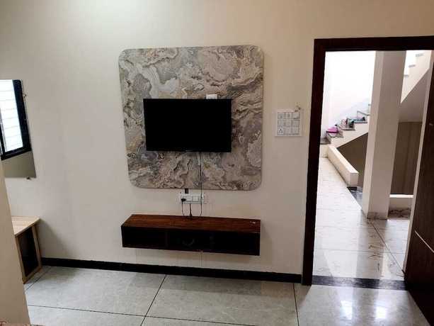 Imagen de la habitación del Hotel HOTEL SHREE GAJANAND PALACE. Foto 14