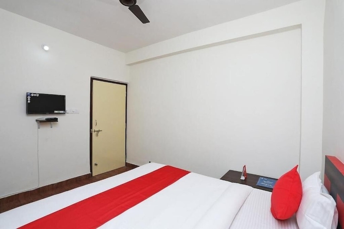 Imagen de la habitación del Hotel HOTEL SINTLE PALACE. Foto 4