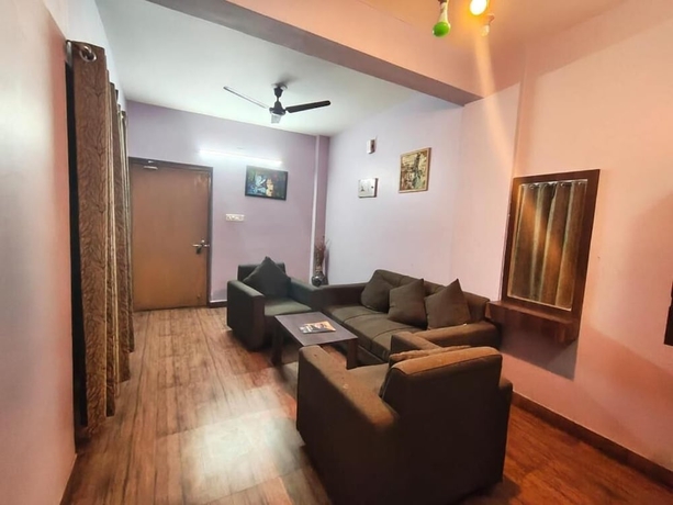 Imagen de la habitación del Hotel HOTEL SINTLE PALACE. Foto 10