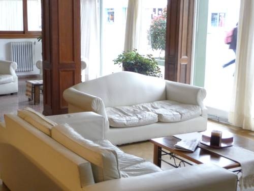 Imagen general del Hotel HOTEL SOL DEL SUR. Foto 4