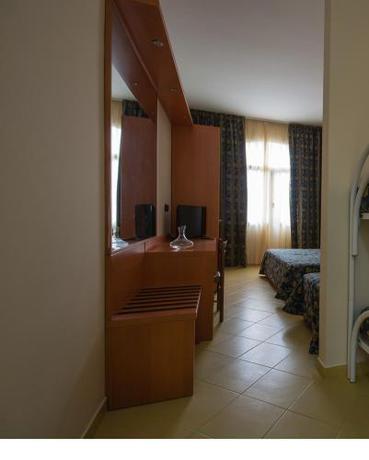 Imagen general del Hotel HOTEL SOLE. Foto 15