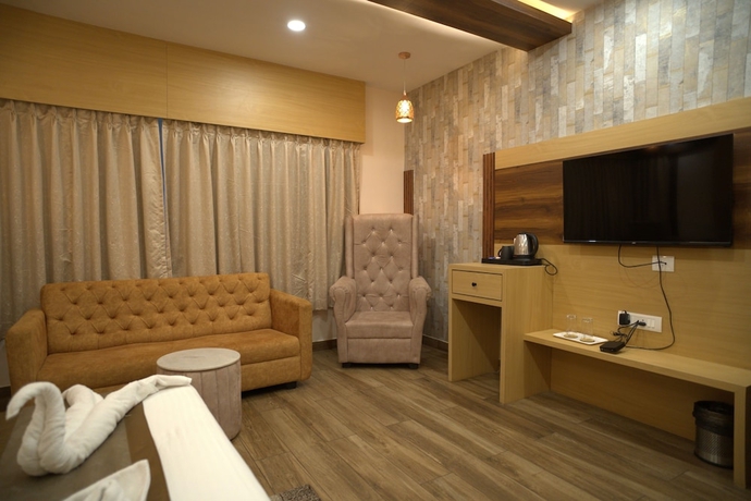 Imagen de la habitación del Hotel HOTEL SONALI GOLDEN PALACE. Foto 6