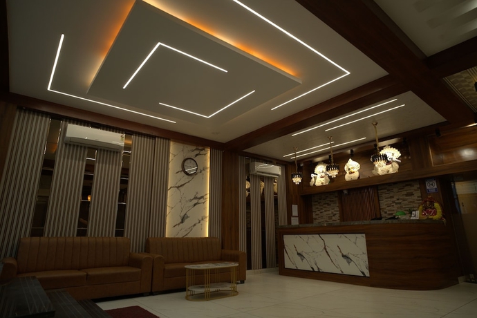 Imagen de los interiores del Hotel HOTEL SONALI GOLDEN PALACE. Foto 14