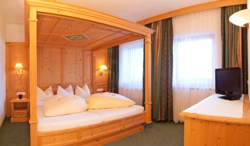 Imagen general del Hotel HOTEL SONNHOF. Foto 9