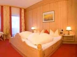 Imagen de la habitación del Hotel HOTEL SONNHOF. Foto 18