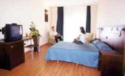 Imagen de la habitación del Hotel HOTEL SPA L'AZOHIA. Foto 3