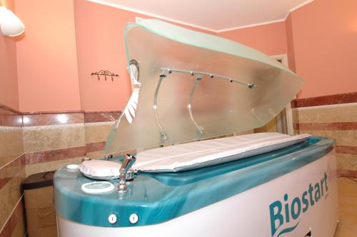 Imagen general del Hotel HOTEL SPA MONTANA. Foto 3