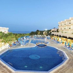 Imagen general del Hotel HOTEL STELLA VISTAMAR. Foto 5