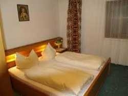 Imagen de la habitación del Hotel HOTEL STEUXNER. Foto 19