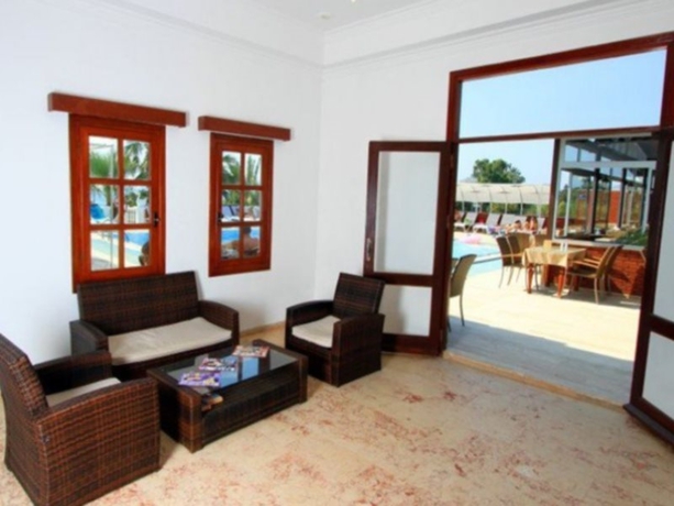 Imagen general del Hotel HOTEL SUN AND SEA BEACH (EX GOLDEN SUNSET). Foto 4