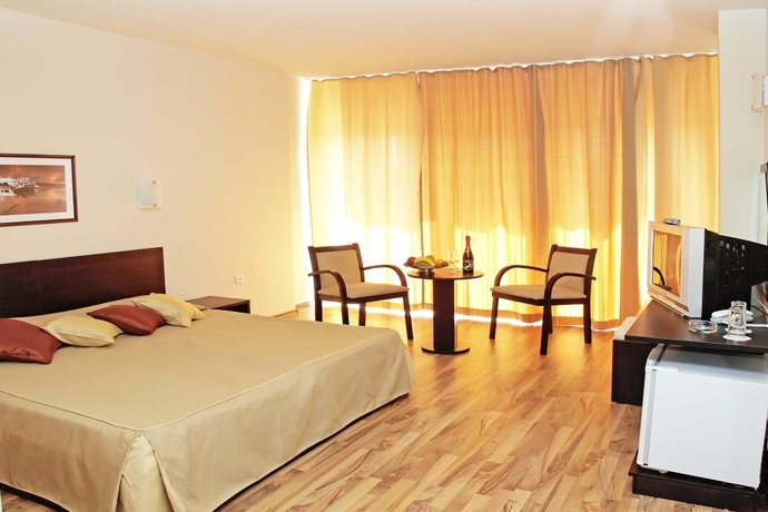 Imagen general del Hotel HOTEL SUN PALACE. Foto 2