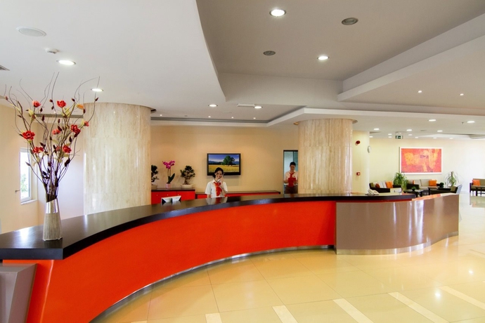 Imagen general del Hotel HOTEL SUN PALACE. Foto 10