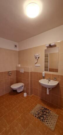 Imagen general del Hotel HOTEL SVRATKA. Foto 89