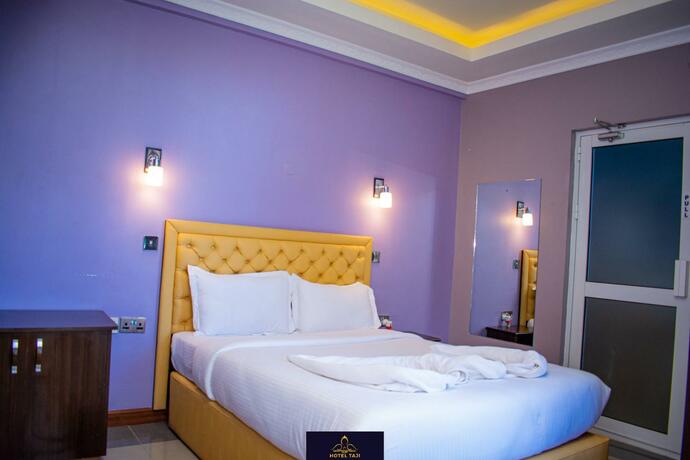 Imagen general del Hotel HOTEL TAJI. Foto 1