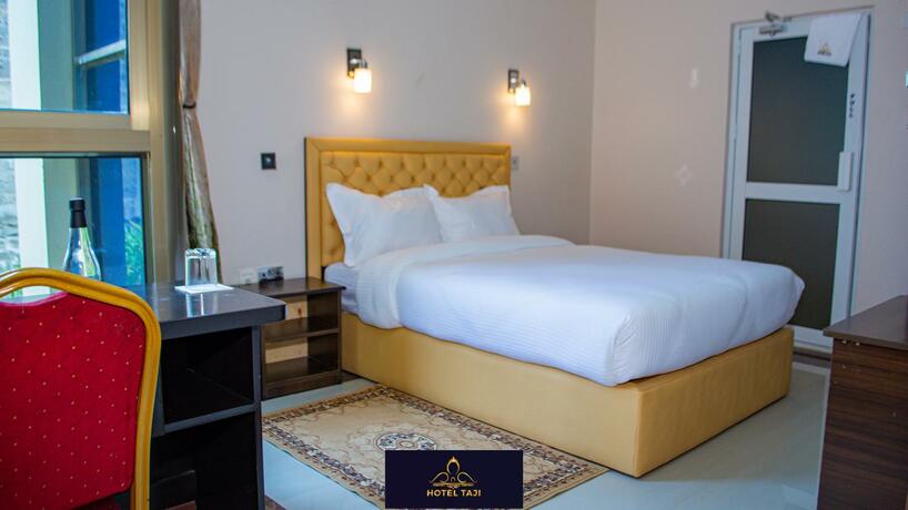 Imagen general del Hotel HOTEL TAJI. Foto 2