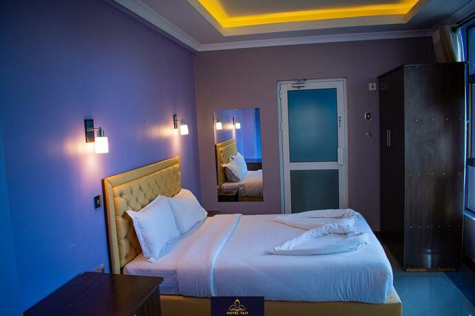 Imagen general del Hotel HOTEL TAJI. Foto 7