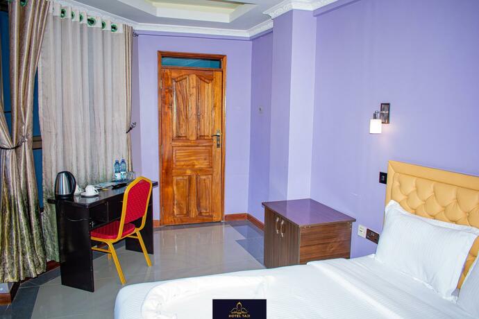 Imagen general del Hotel HOTEL TAJI. Foto 10