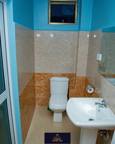 Imagen general del Hotel HOTEL TAJI. Foto 16