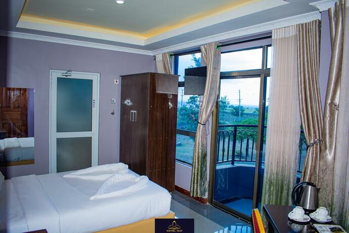 Imagen general del Hotel HOTEL TAJI. Foto 17