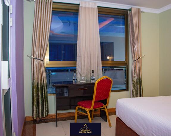 Imagen general del Hotel HOTEL TAJI. Foto 35