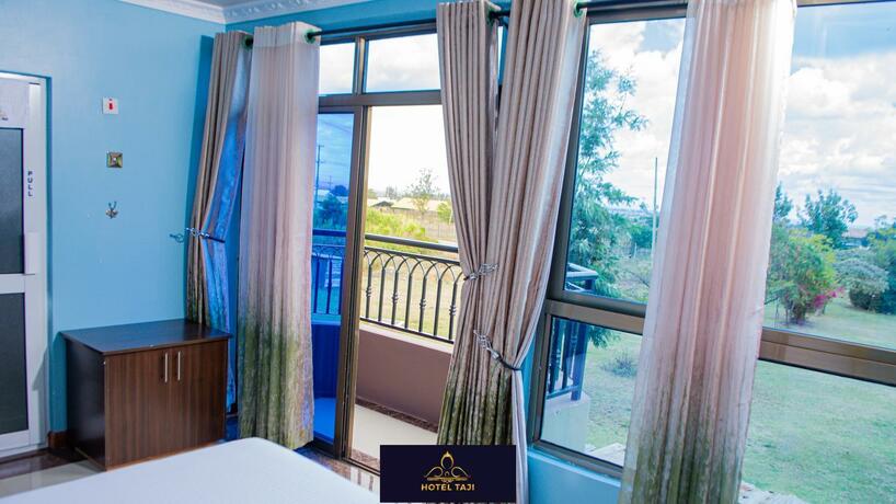 Imagen general del Hotel HOTEL TAJI. Foto 36